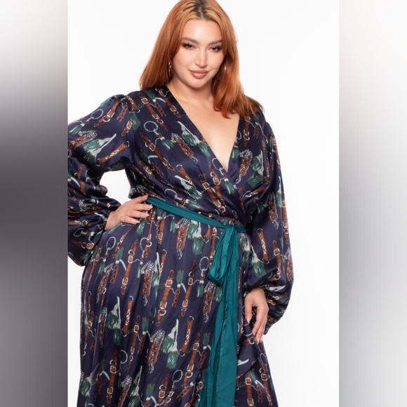 Curvy Sense Dresses & Skirts - NEW NWOT CurvySense Plus Size Delphine Printed Hi-Low Navy Dress Size 3XL